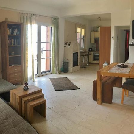 ASTRA-Ferienhaus mit großer Dachterrasse und Top-Ausstattung in NAS Armenistis  Exterior foto